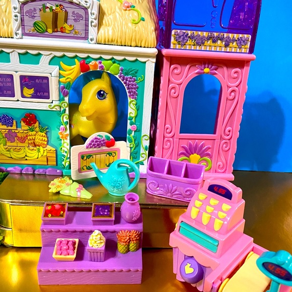 MY LITTLE PONY G3 VINTAGE 2003 BLOOMIN’ BLOSSOMS SHOP & MEADOWBR… - Picture 6 of 15